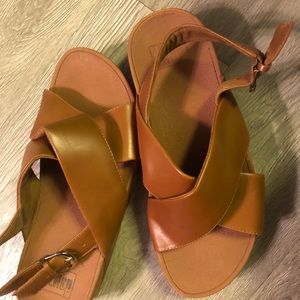 🤩 Comfy sandals!
